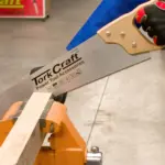 HAND SAW 550MM 7TPI 0.9MM TEMP. BLADE WOOD HANDLE - Image 2